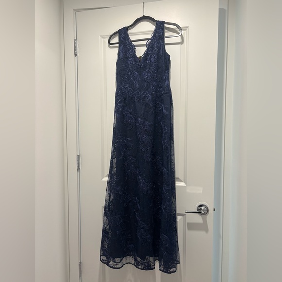 JADE COUTURE BNWT NAVY MOTHER OF BRIDE/WEDDING GUEST/EVENT DRESS STYLE#K218062 - Picture 3 of 8